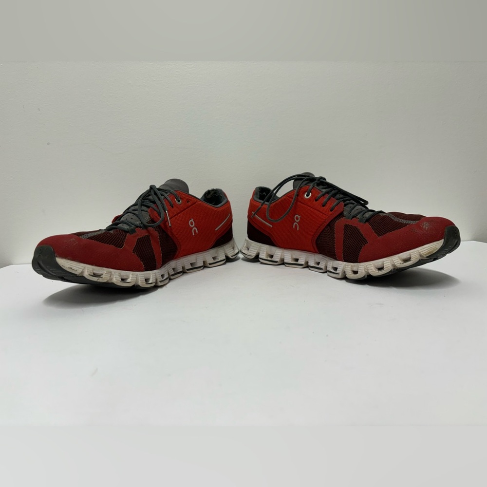 ON RUNNING On Cloud Maroon Red White Running Sneakers Men’s Size 10 1/2 - Picture 3 of 6